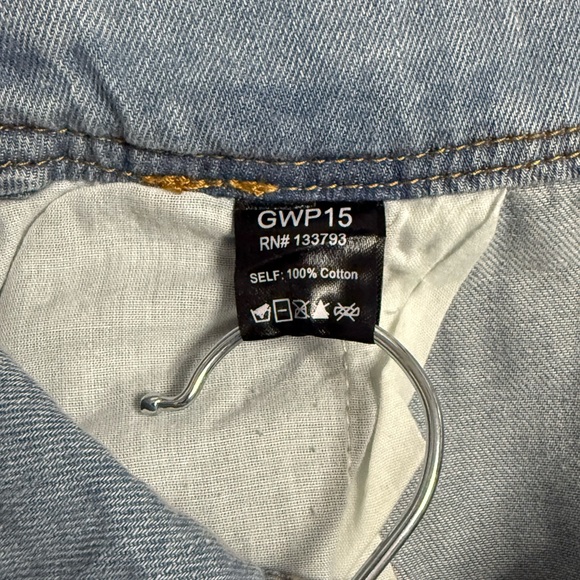 POL Denim Floral Patchwork Embroidered Overalls Medium Boho Wide Leg NWOT - Picture 5 of 5